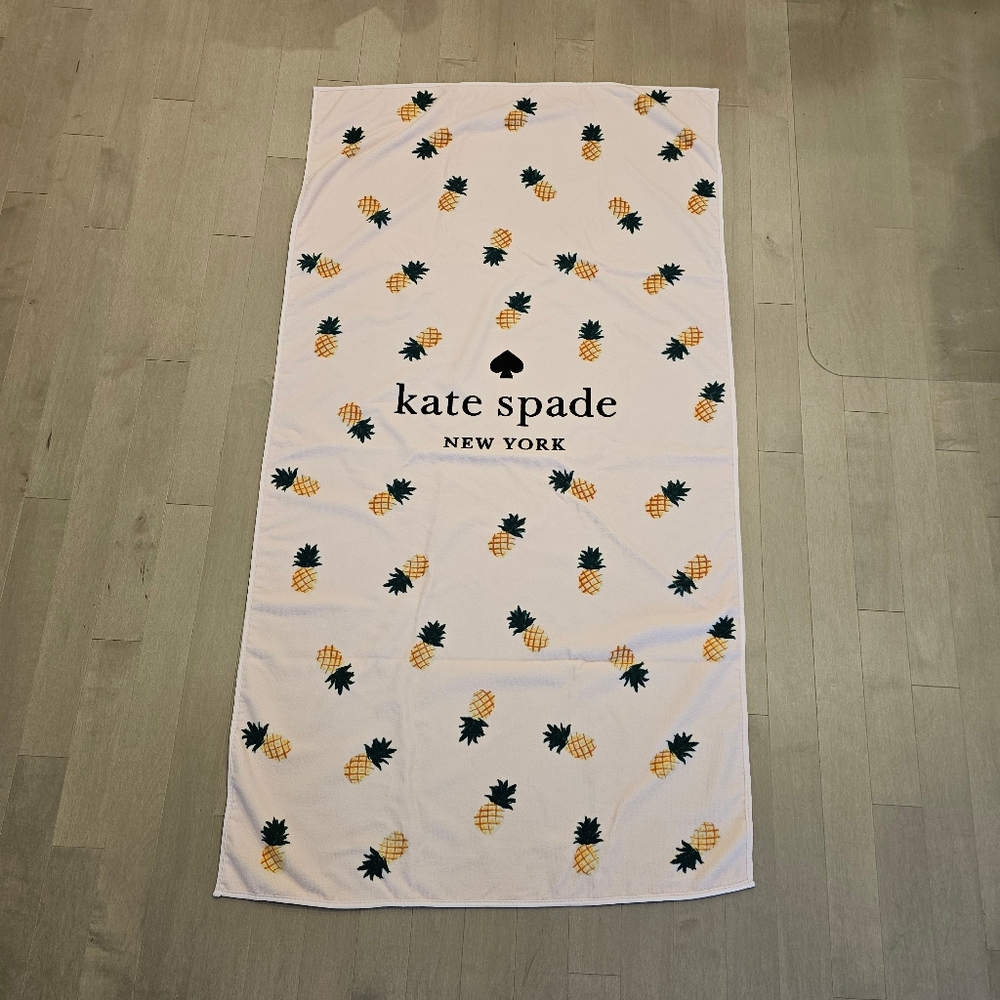 Kate Spade Summer Pineapple 🍍♠️ Large Beach Towel